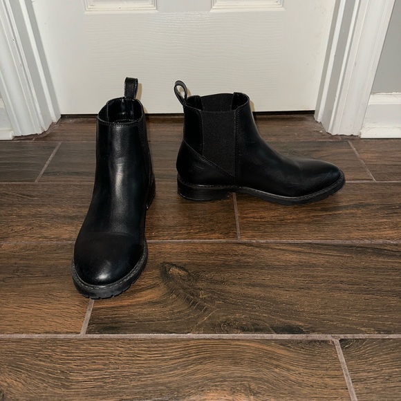 Steve Madden Shoes - Steve Madden Black Leather Women's Boots